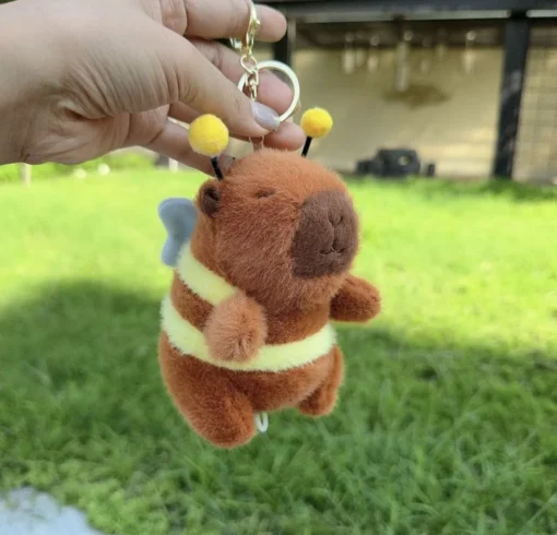 Llavero Capybara Peluche Disfraz