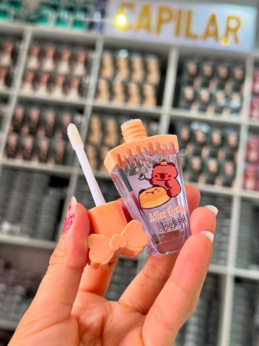 Labial LipGloss Paleta Capybara - Miss Betty