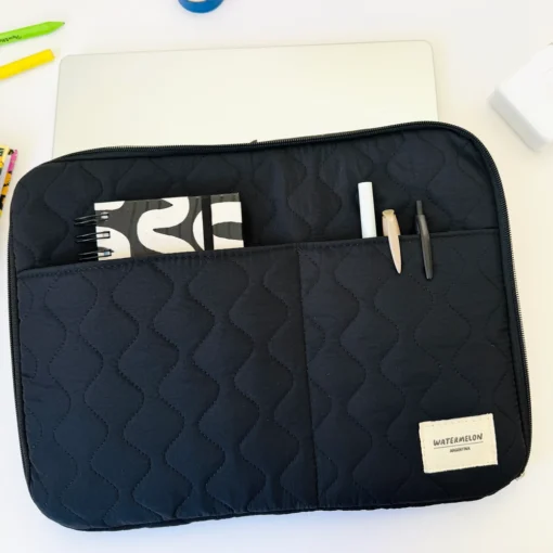 Funda Notebook Bolsillos CH - Negra