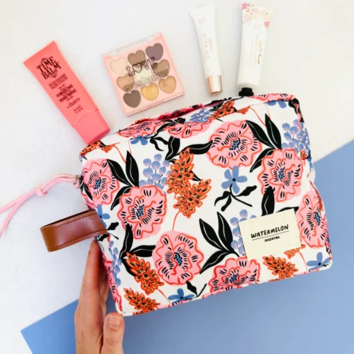 Necessaire Clasico Camelia