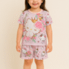 Sonrisa alegre con estilo Hello Kitty