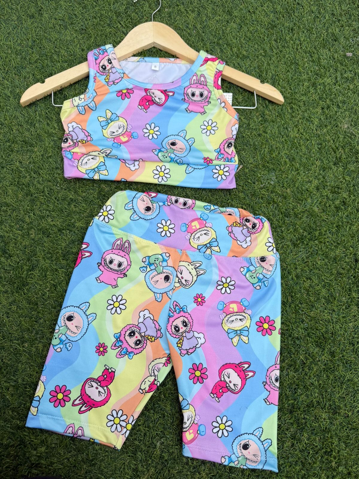 Conjunto Top + Biker - Labubu 1 Conjunto Top + Biker - Labubu