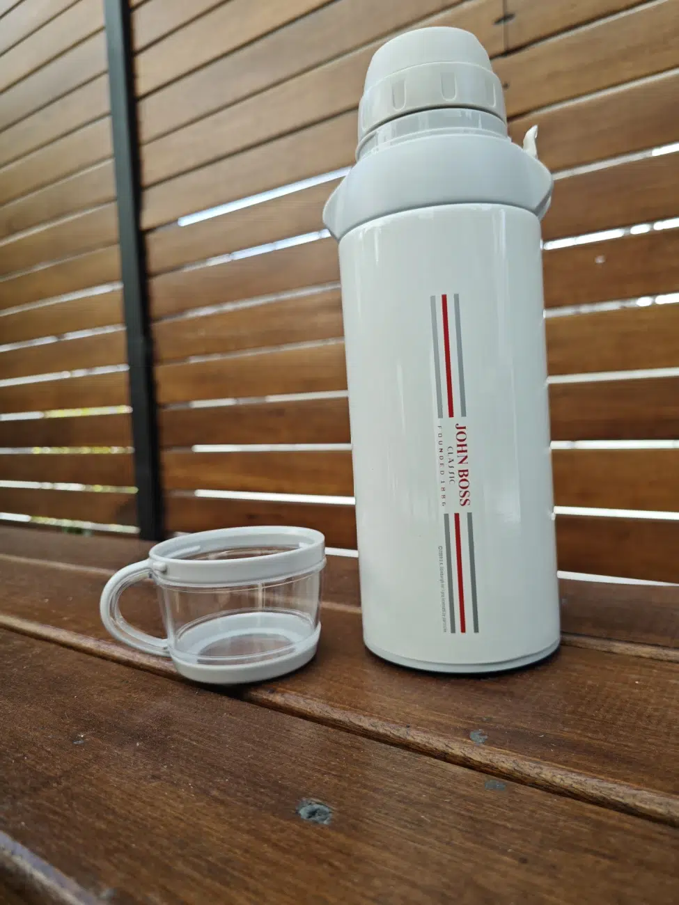 Termo con Taza 650ml - Imagen 3