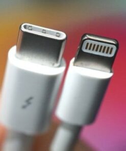 Alternative view of Cable USB- C a Ligthtning