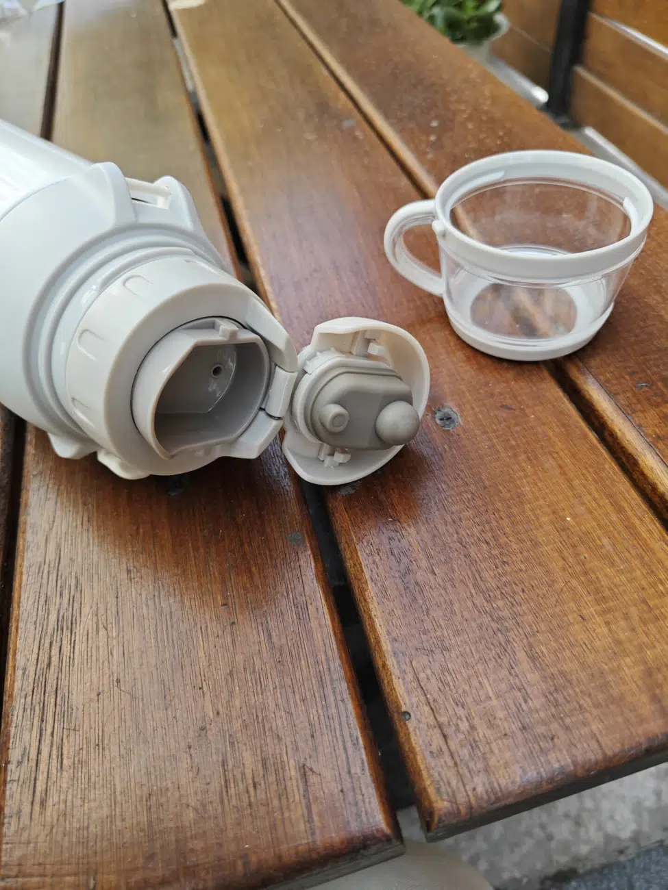 Termo con Taza 650ml - Imagen 4