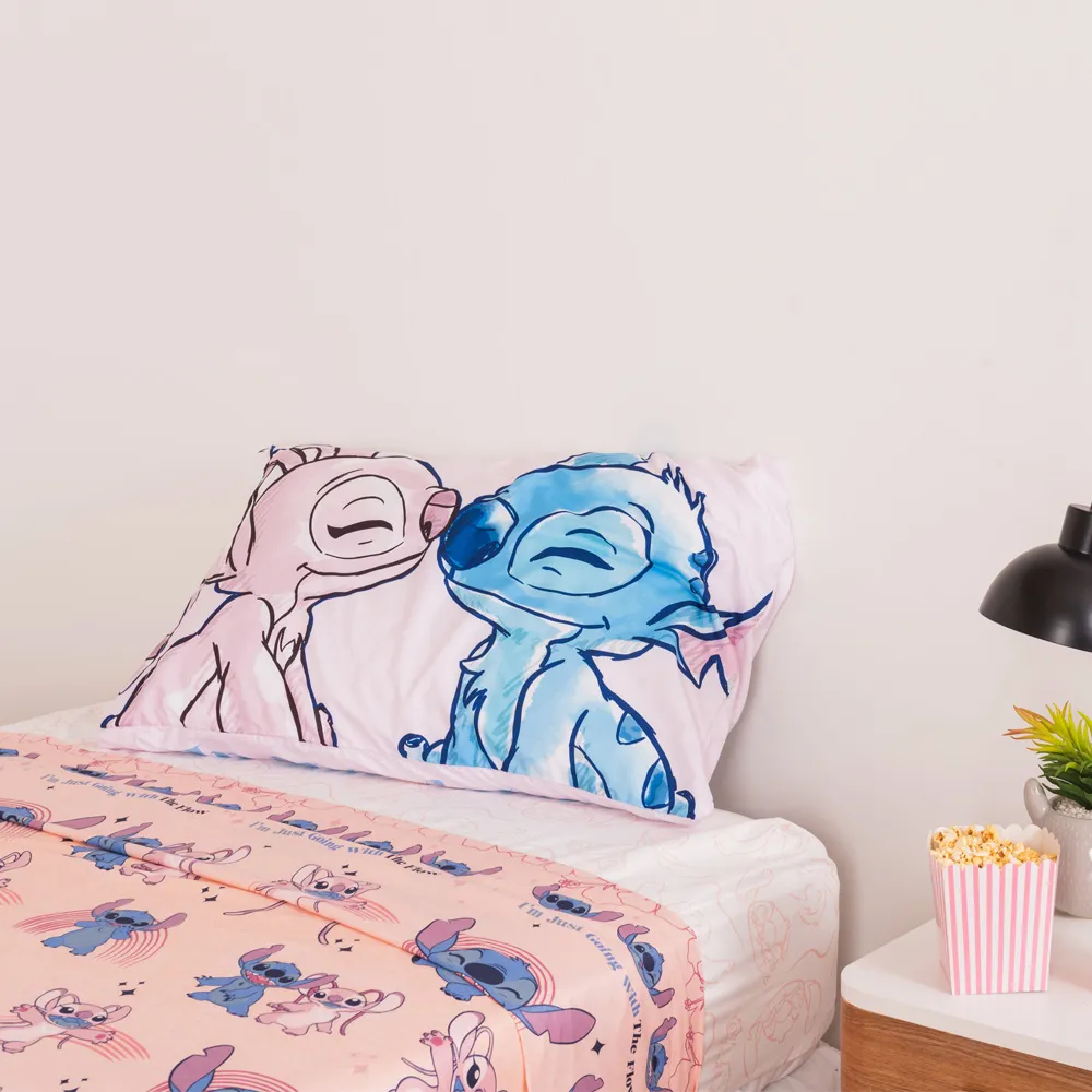 Juego de Sabana Soft Stitch - Piñata - Imagen 4