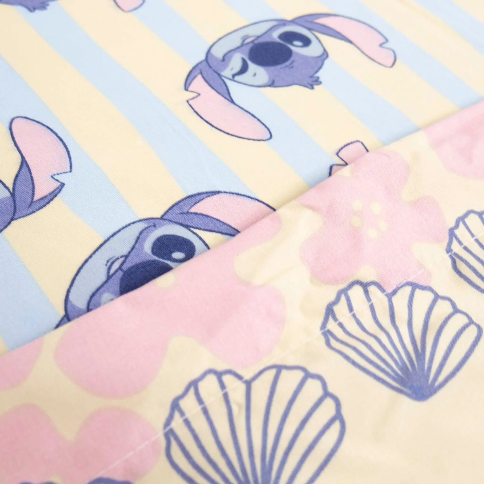 Juego de Sabana Soft Stitch - Piñata - Imagen 7