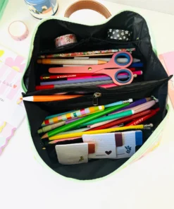 Alternative view of Necessaire Viral Cute