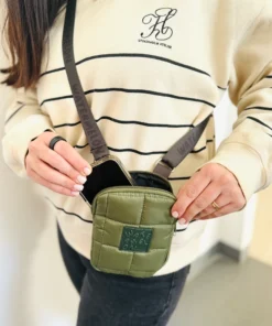 Pouch Matelasse Verde