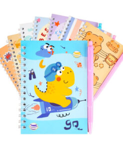 Alternative view of Cuaderno Personajes con Lapicera