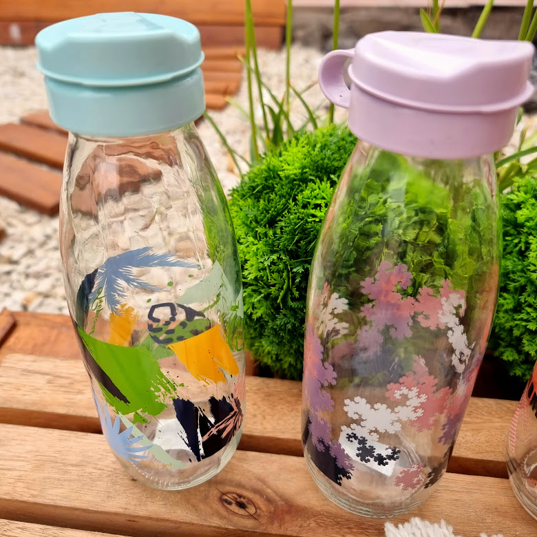 Botella Less - Imagen 4