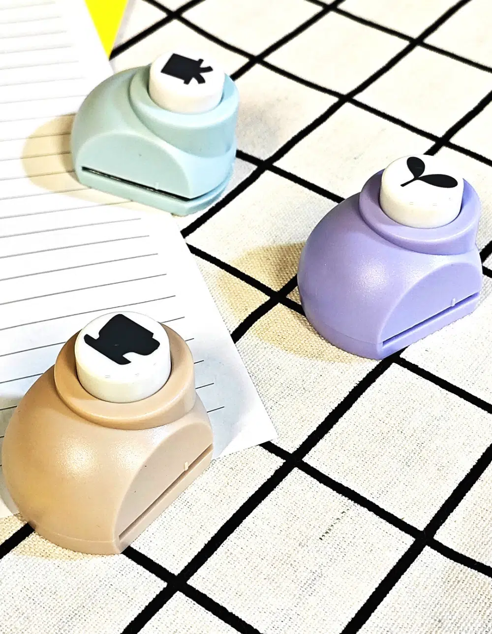 Perforadora con formas