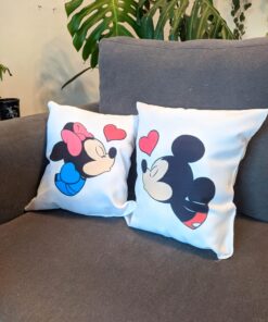 Alternative view of Almohadon San Valentin