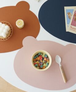 Alternative view of Individual Bear White