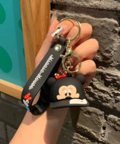 Llavero Personajes Gorra