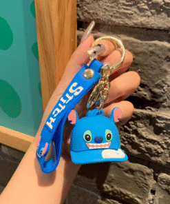 Alternative view of Llavero Personajes Gorra