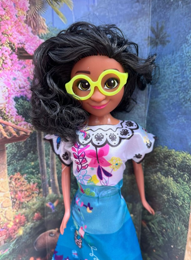 Muñeca Encanto - Imagen 2