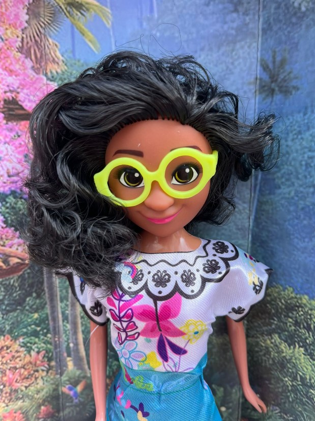 Muñeca Encanto - Imagen 3