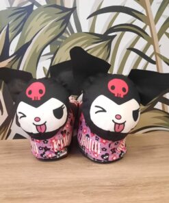 Pantufla con forma Kuromi