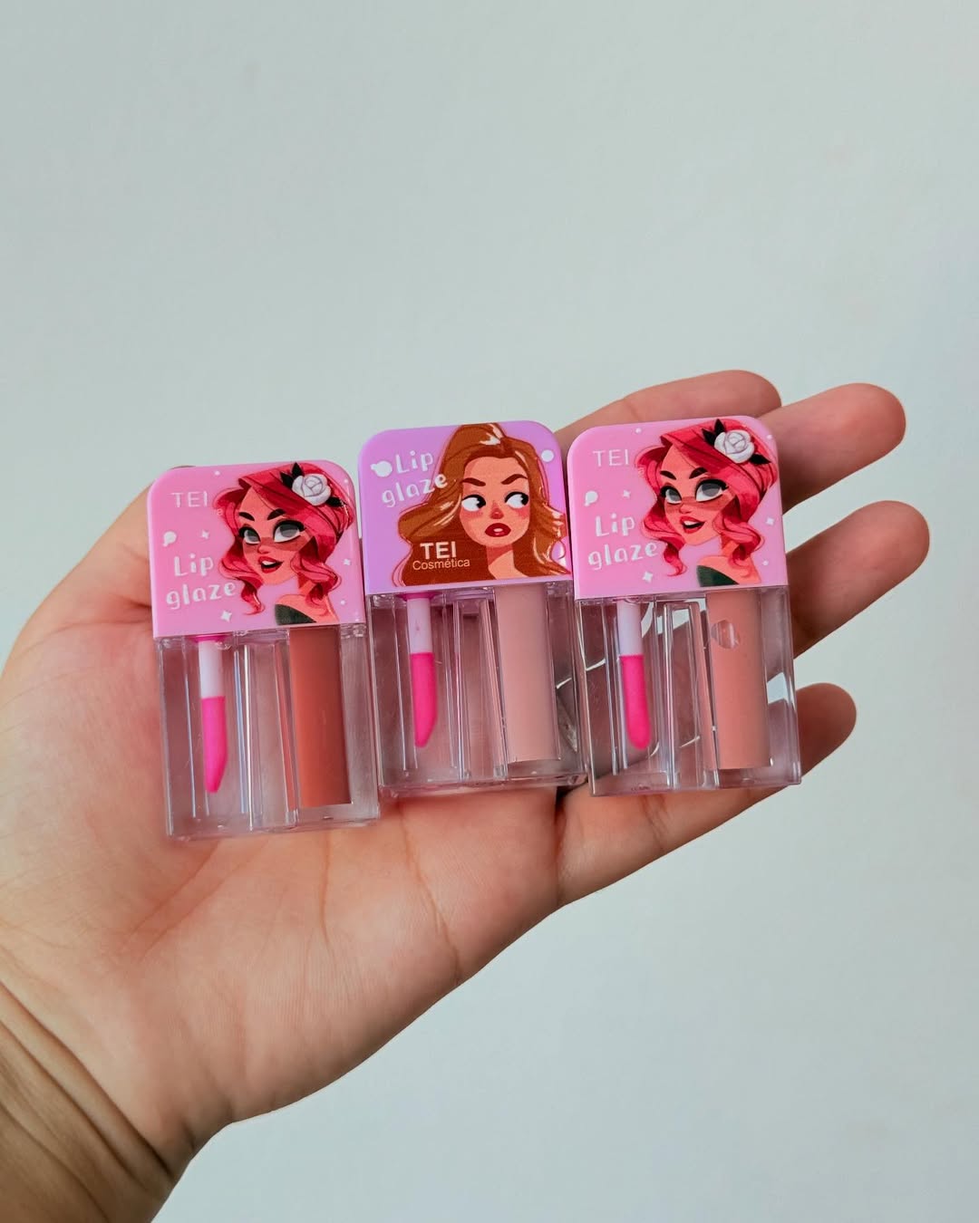 Labial LippGloss Duo Personajes - Imagen 3