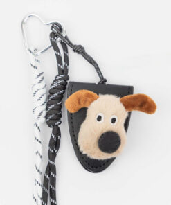 Alternative view of LLavero Charm Perrito