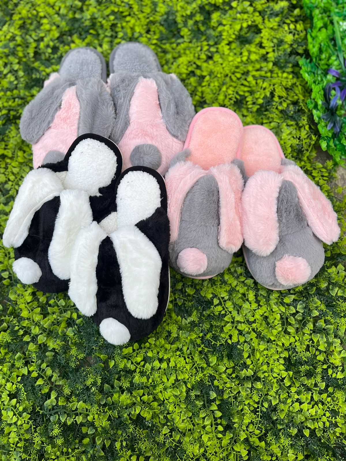 Pantufla Importada - Conejo Pompon