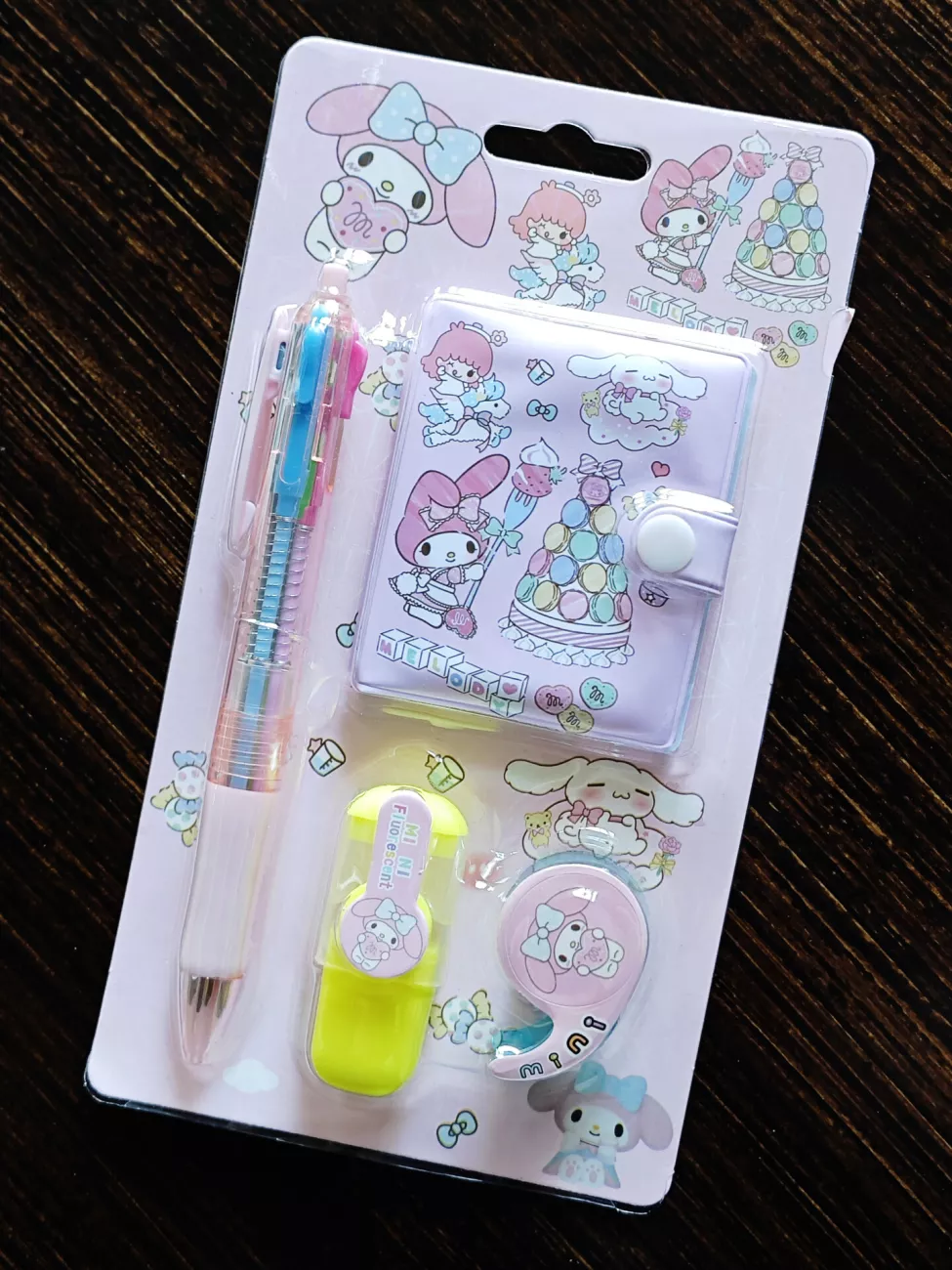 Set de utiles con dibujo - Imagen 3