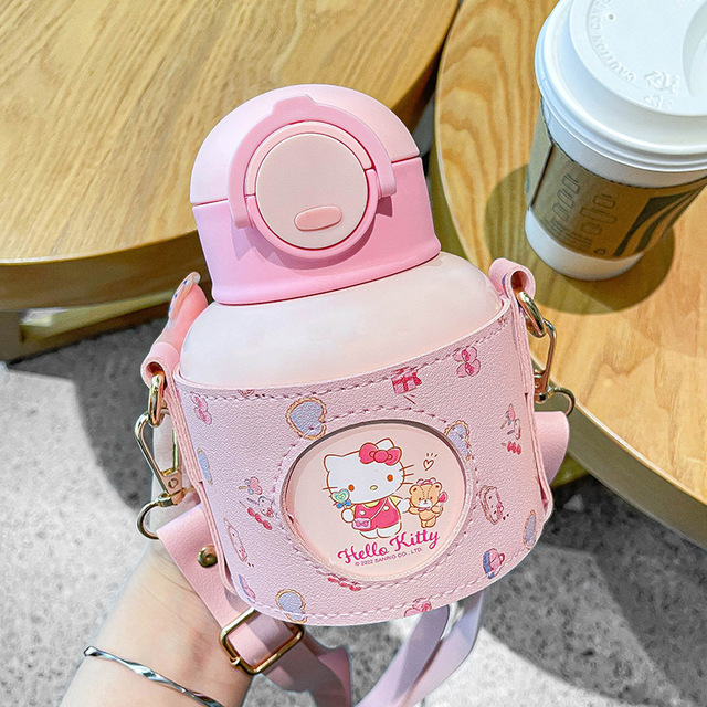 Botellon Sanrio c/ correa - 520 cc - Imagen 2