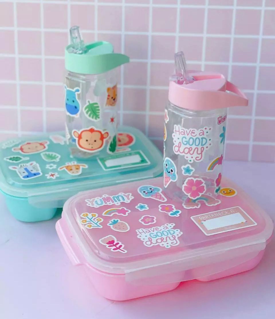 Set CACHITA - Botella + Stikers + Lunchera + Cubiertos - GREEN