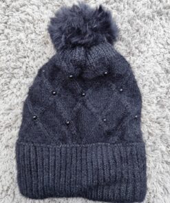 Alternative view of Gorro con Perlas