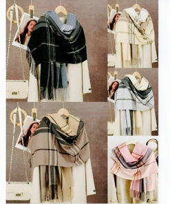 Ruana Rayas con flecos