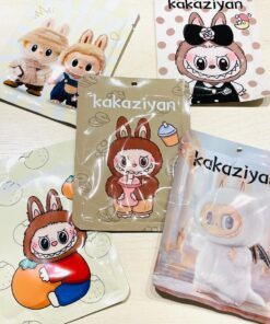 Alternative view of Mascarilla Facial Labubu