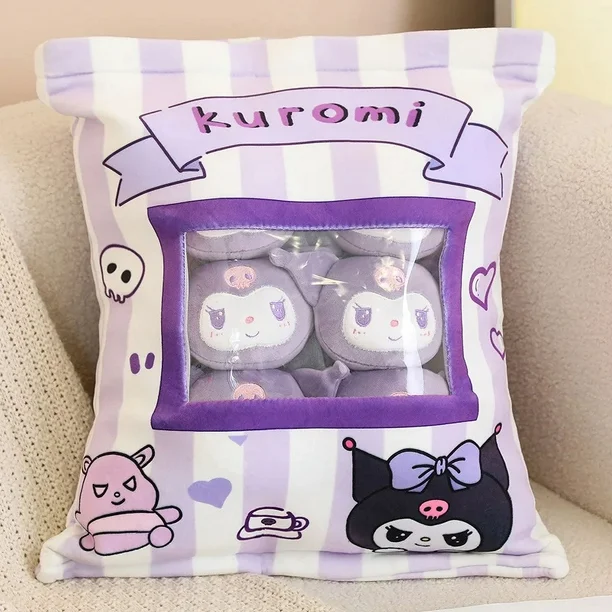 Almohadon Kuromi con Mini Peluches