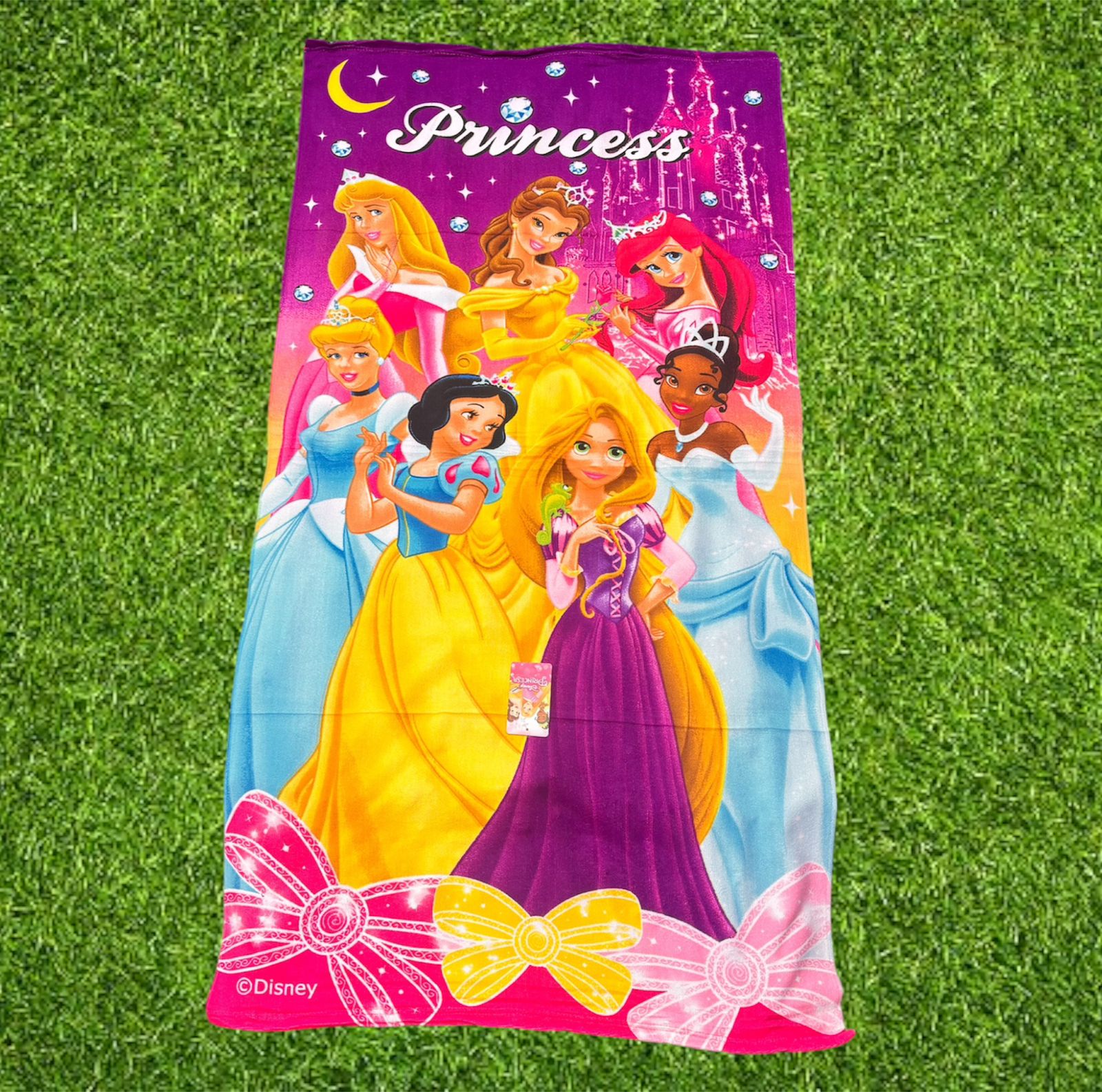 MEGA OFERTA!! Toallon Playero - Princesas - Imagen 2