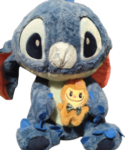 Peluche con Manta Stitch + Labubu