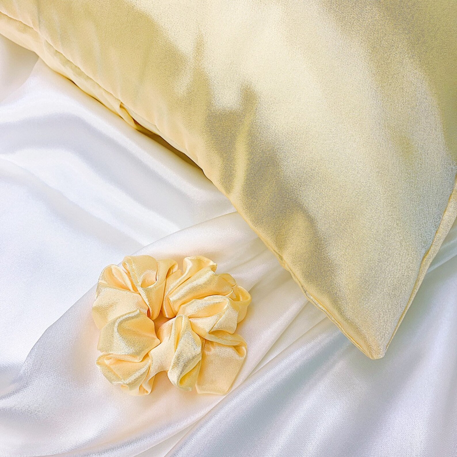 Combo Saten - Funda + Scrunchie - Imagen 6