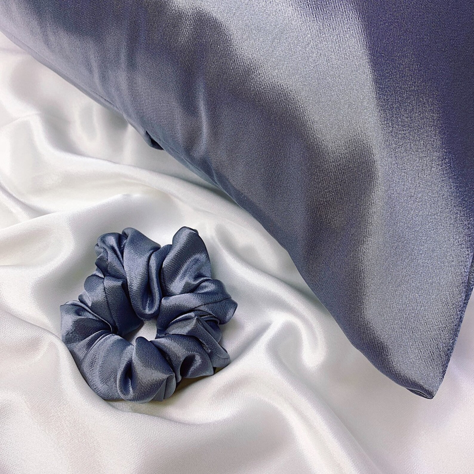 Combo Saten - Funda + Scrunchie - Imagen 5