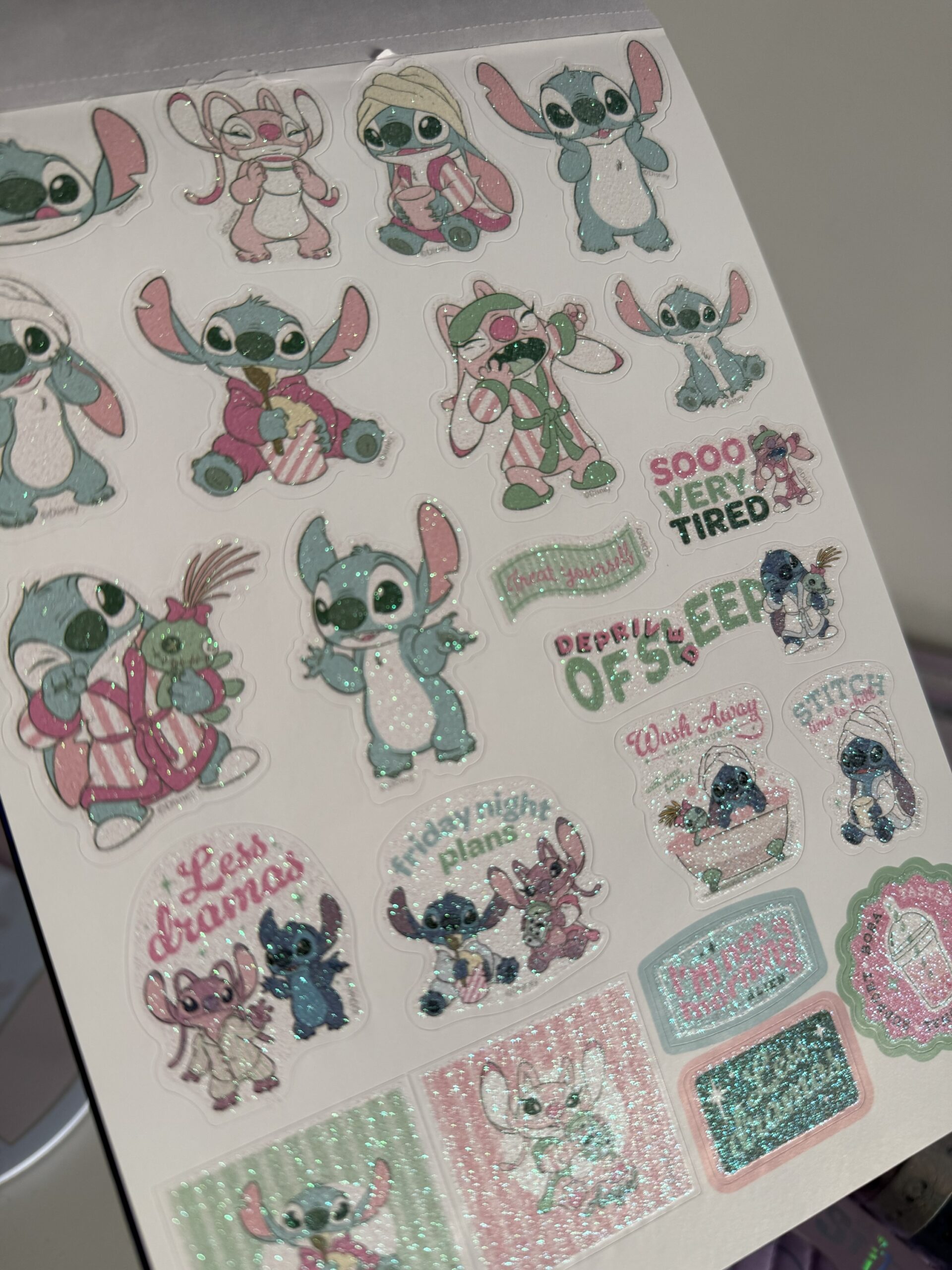 Libro de Stickers Stitch - Mooving - Imagen 3