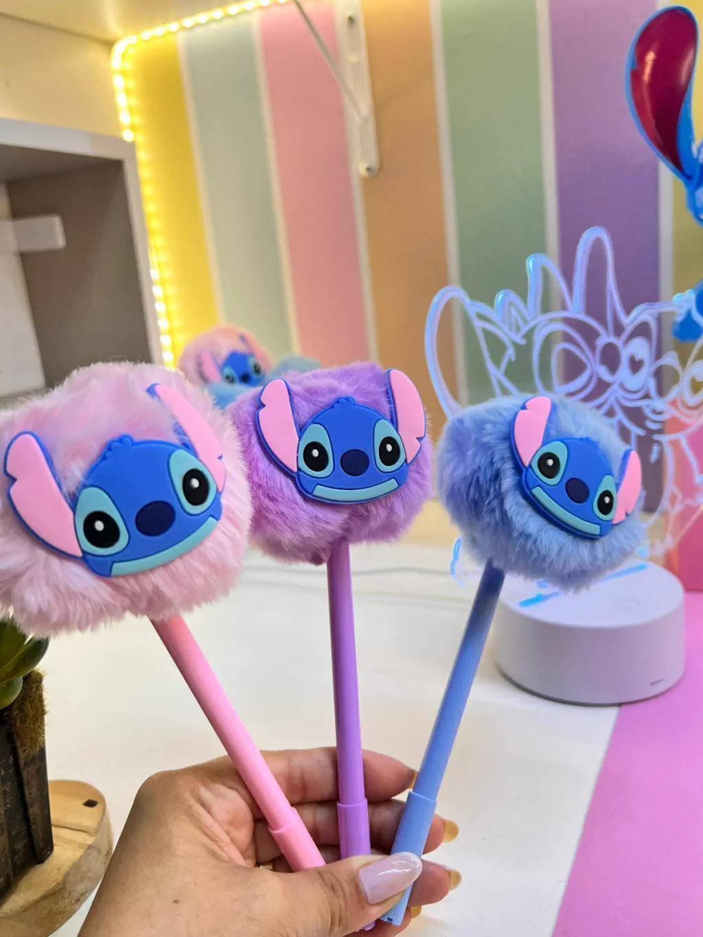 Lapicera Pompon - Stitch