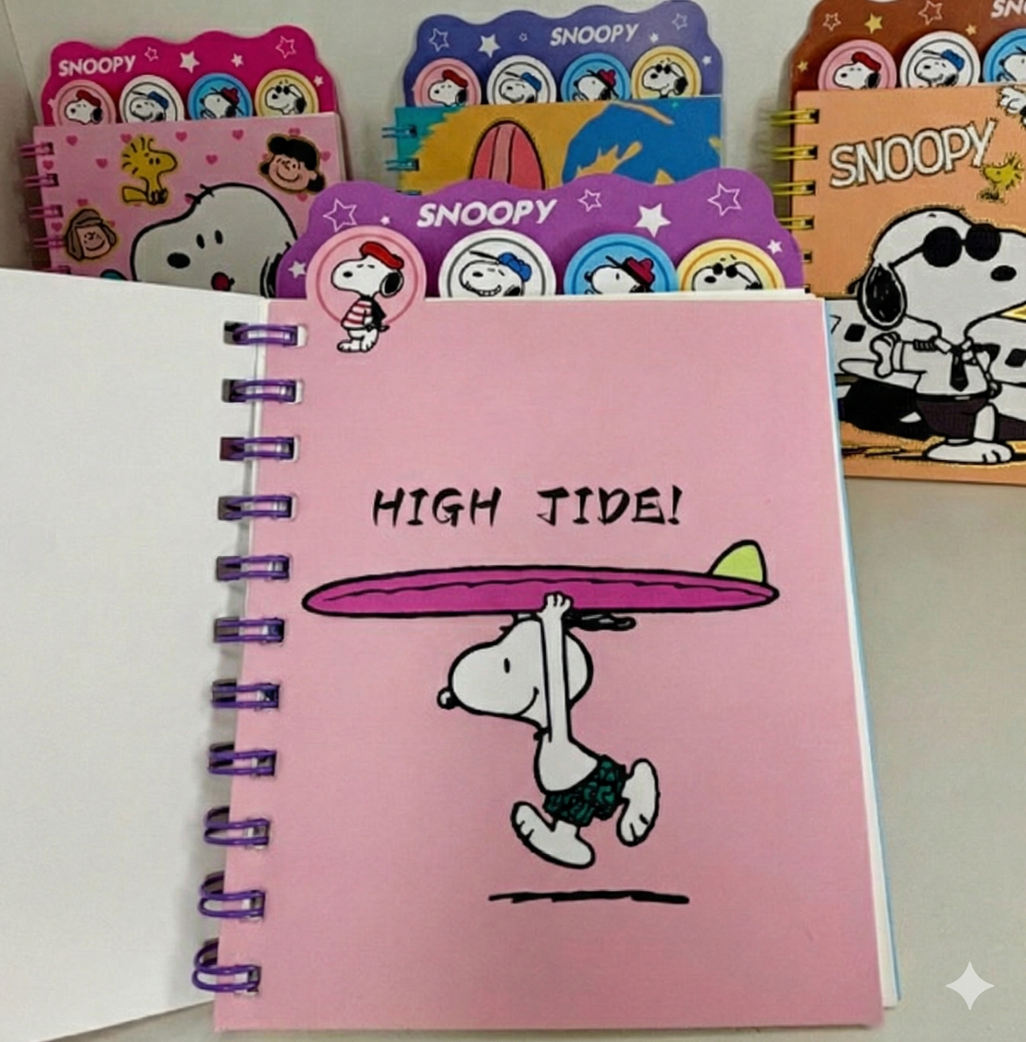 Cuaderno Snoopy con 4 Separador - Imagen 2