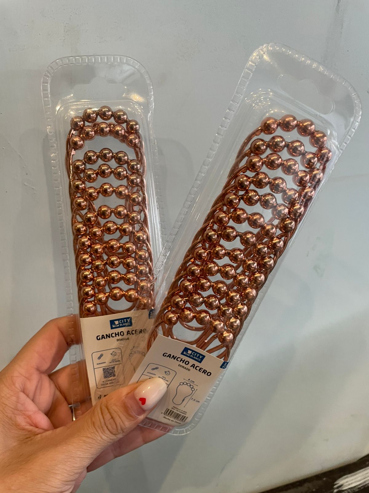 Ganchos Metalicos para Cortina Dorado - Imagen 2