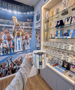 Alternative view of Taza Mundial Con Pelota