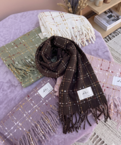 Alternative view of Bufanda a cuadro