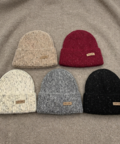 Alternative view of Gorro de Lana Pintitas - City Girl
